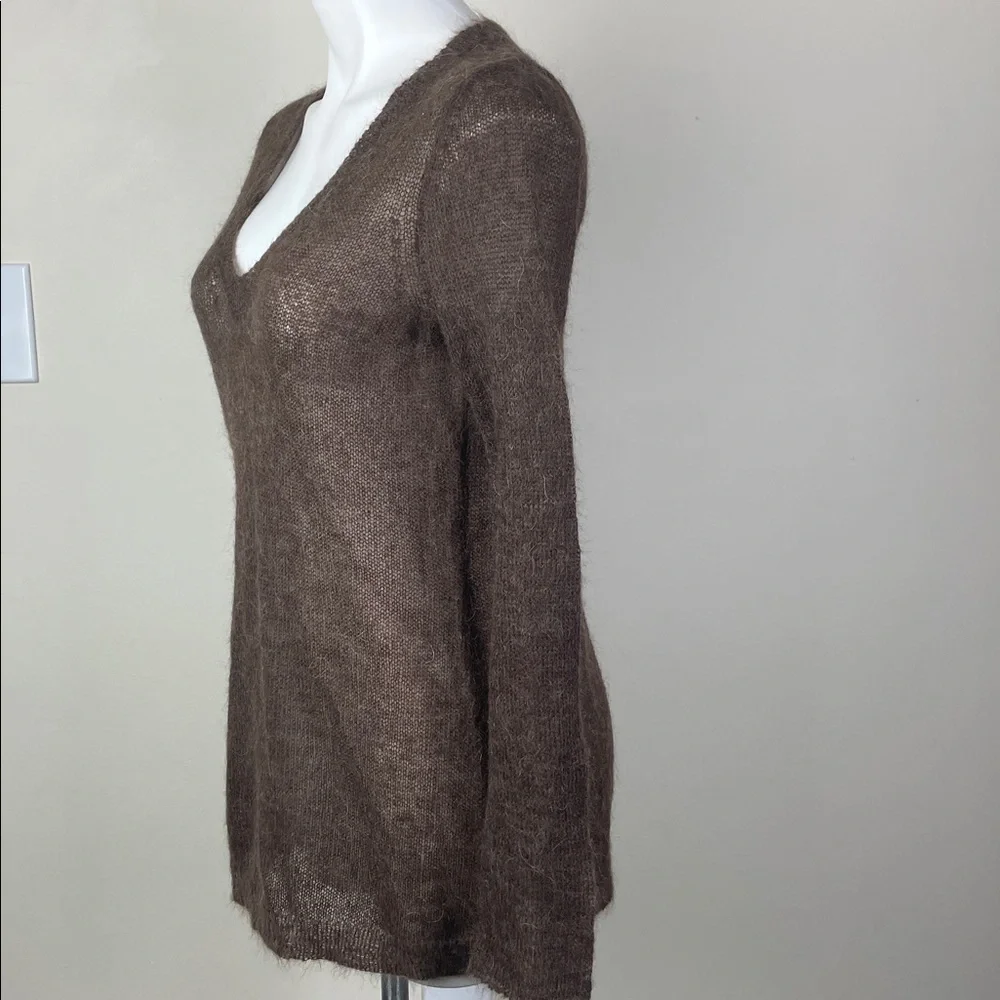 Super Fuzzy Sheer Mohair V-Neck Sweater Brown Distressed